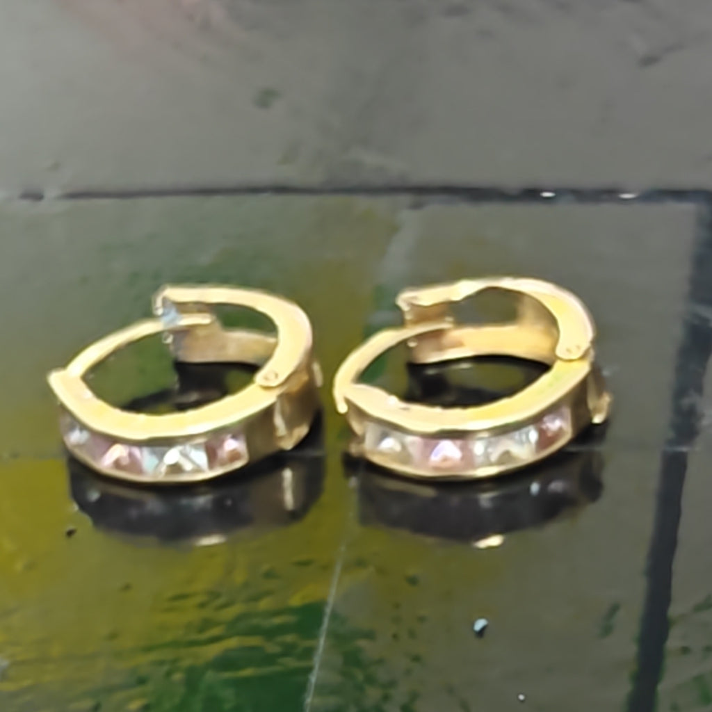 ARRACADAS PAR ORO 10 K 1.3 GRMS (SEMINUEVO)