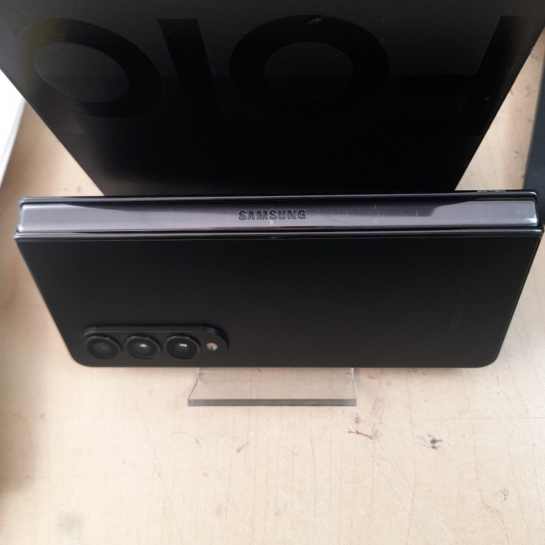 CELULAR SAMSUNG GALAXY Z FOLD 4 SM-F936B 512 GB 12 GB RAM (SEMINUEVO)