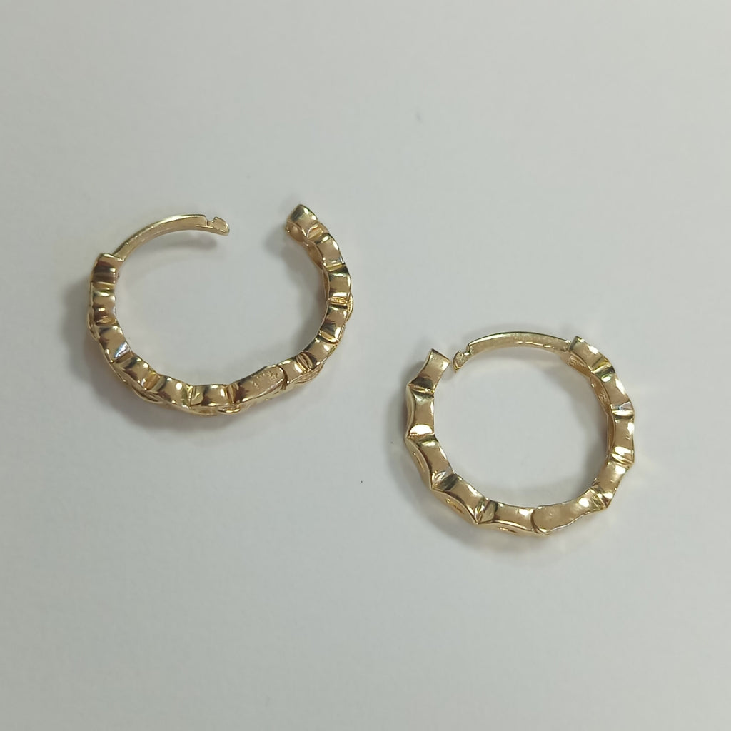 HUGGIES ORO 14K 2.1 (NUEVO)