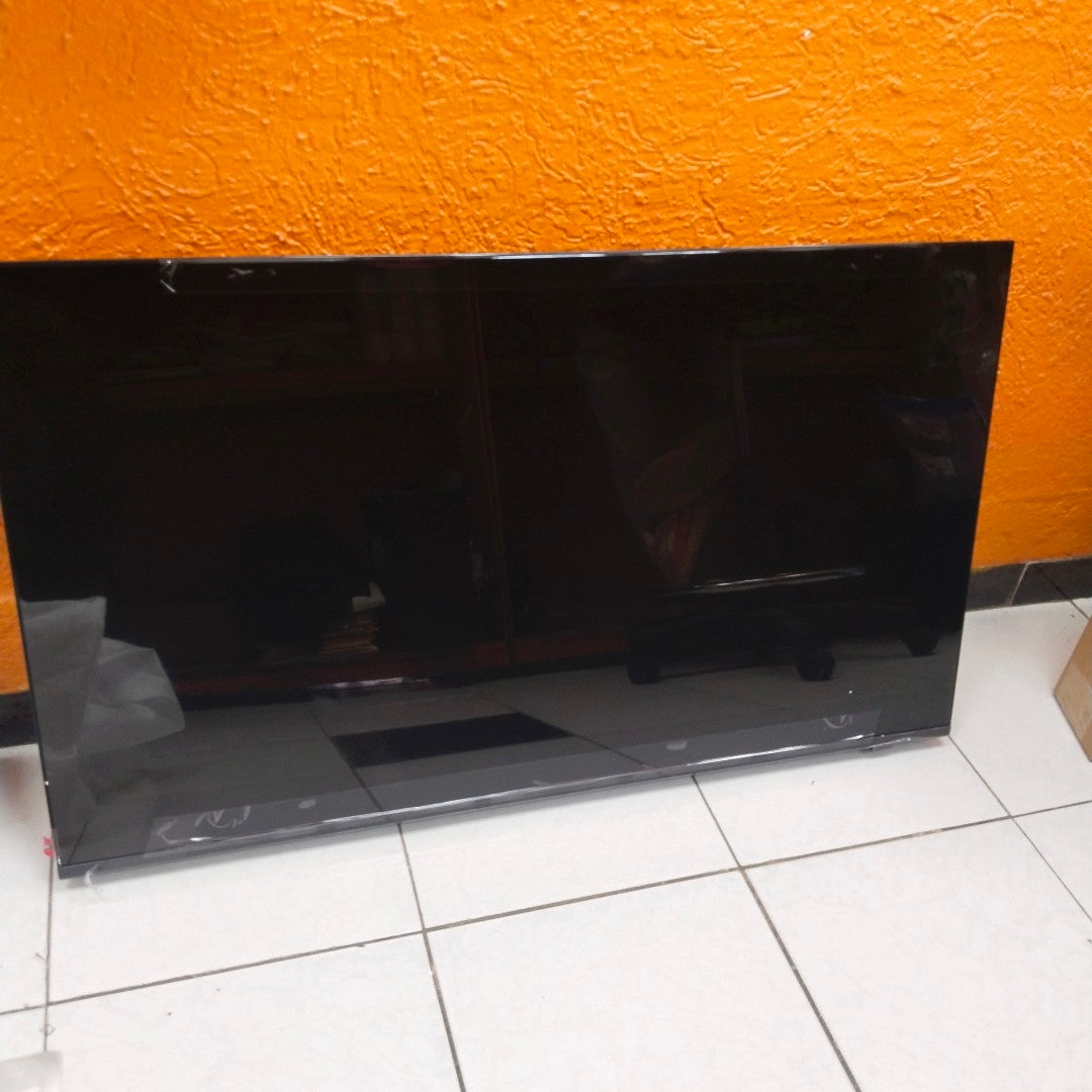 PANTALLA SAMSUNG UN43U8200HF (2026) 43" LED 4K (SEMINUEVO)