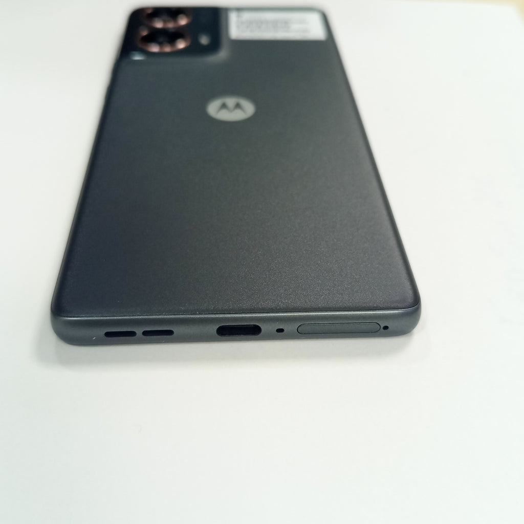 CELULAR MOTOROLA MOTO G85 5G XT2427-4 (2024) 256 GB 12 GB RAM (SEMINUEVO)