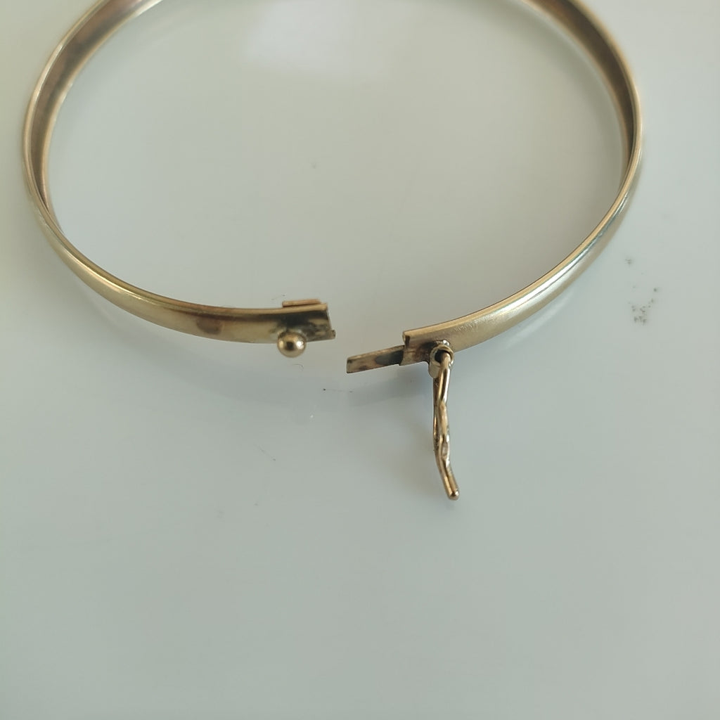 PULSERA RIGIDA ORO 10 K 4.6 GRMS (SEMINUEVO)