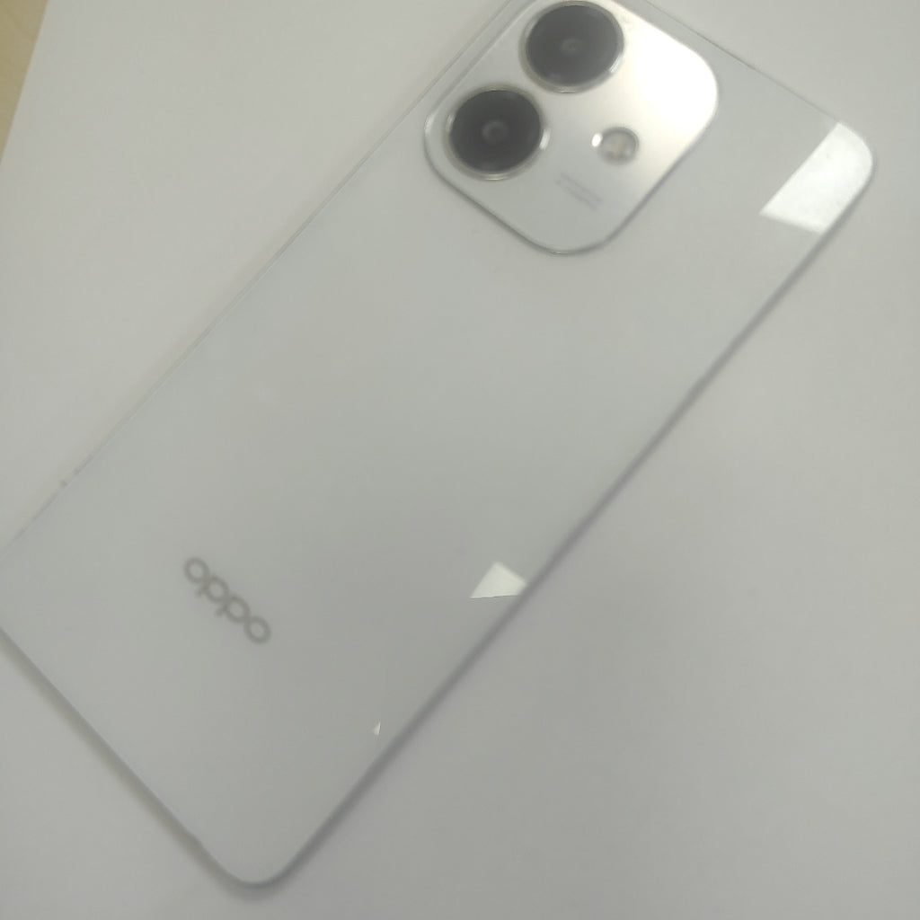 CELULAR OPPO A60 CPH3669 256 GB 8 GB RAM (SEMINUEVO)