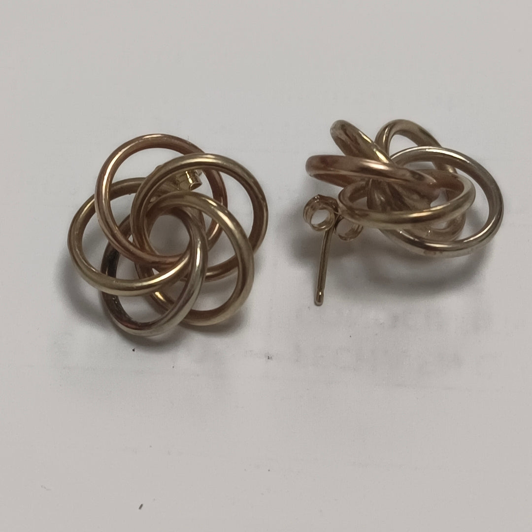 ARETES PAR ORO 14 K 3.3 GRMS (SEMINUEVO)