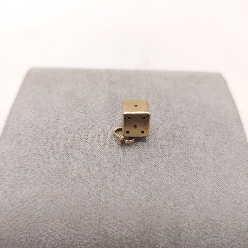 DIJE ORO 10 K 1.7 GRMS (SEMINUEVO)
