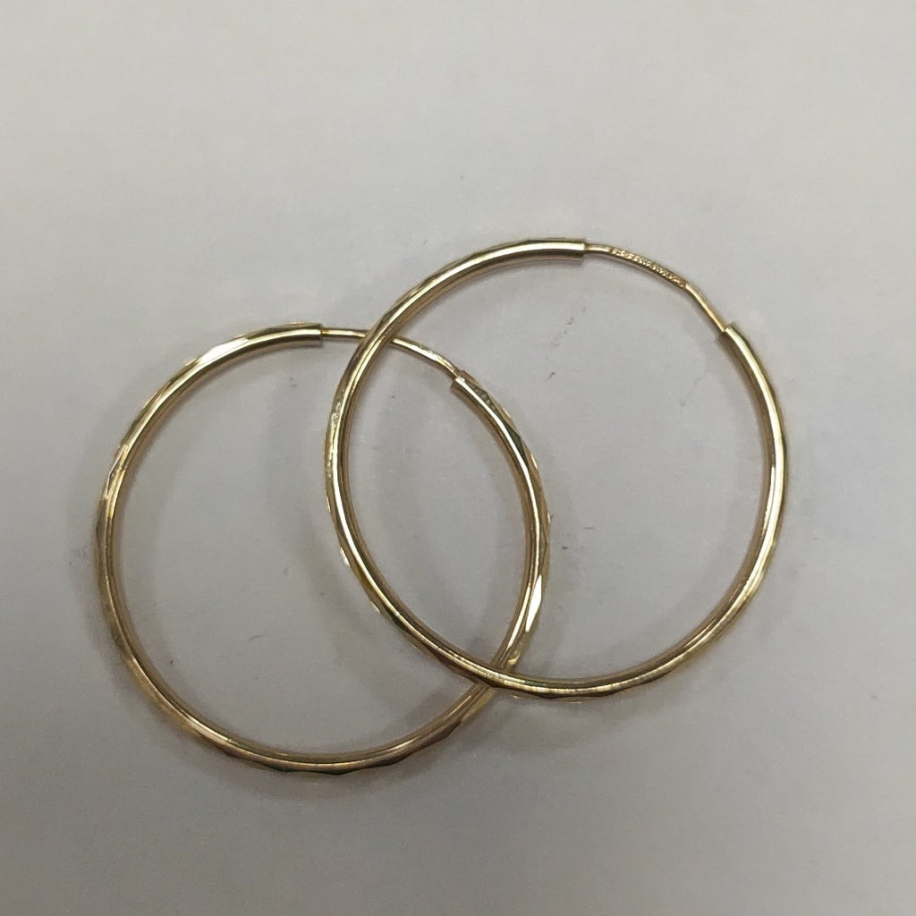 ARRACADAS PAR ORO 14 K 1.7 GRMS (SEMINUEVO)