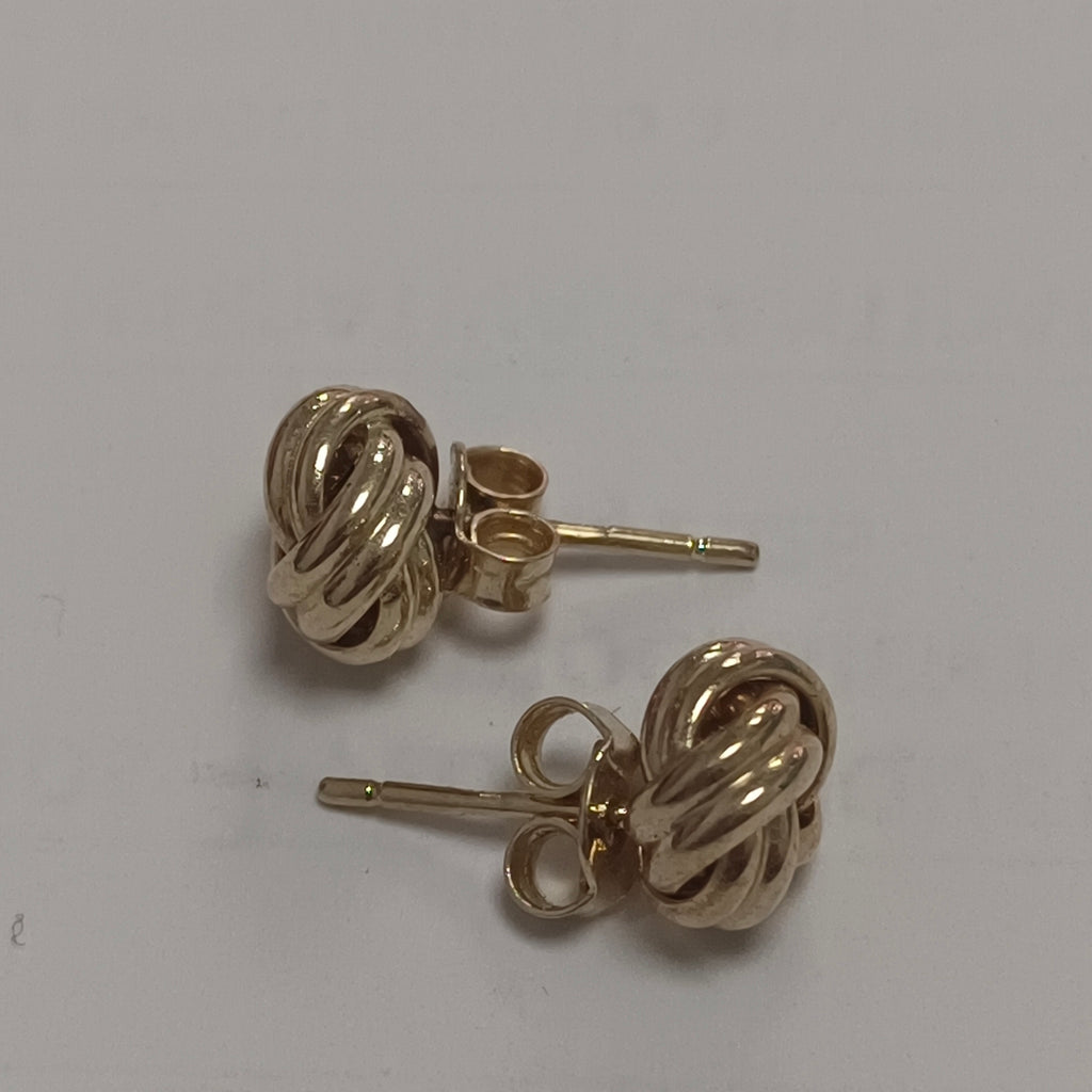 ARETES PAR ORO 14 K 1.4 GRMS (SEMINUEVO)
