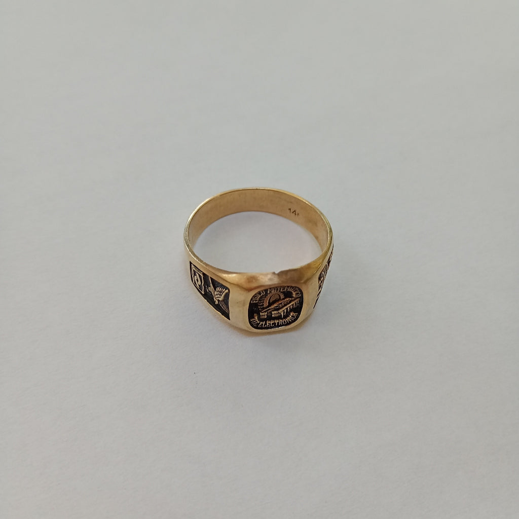 ANILLO DE GRADUACIÓN ORO 8 K 6.8 GRMS (SEMINUEVO)