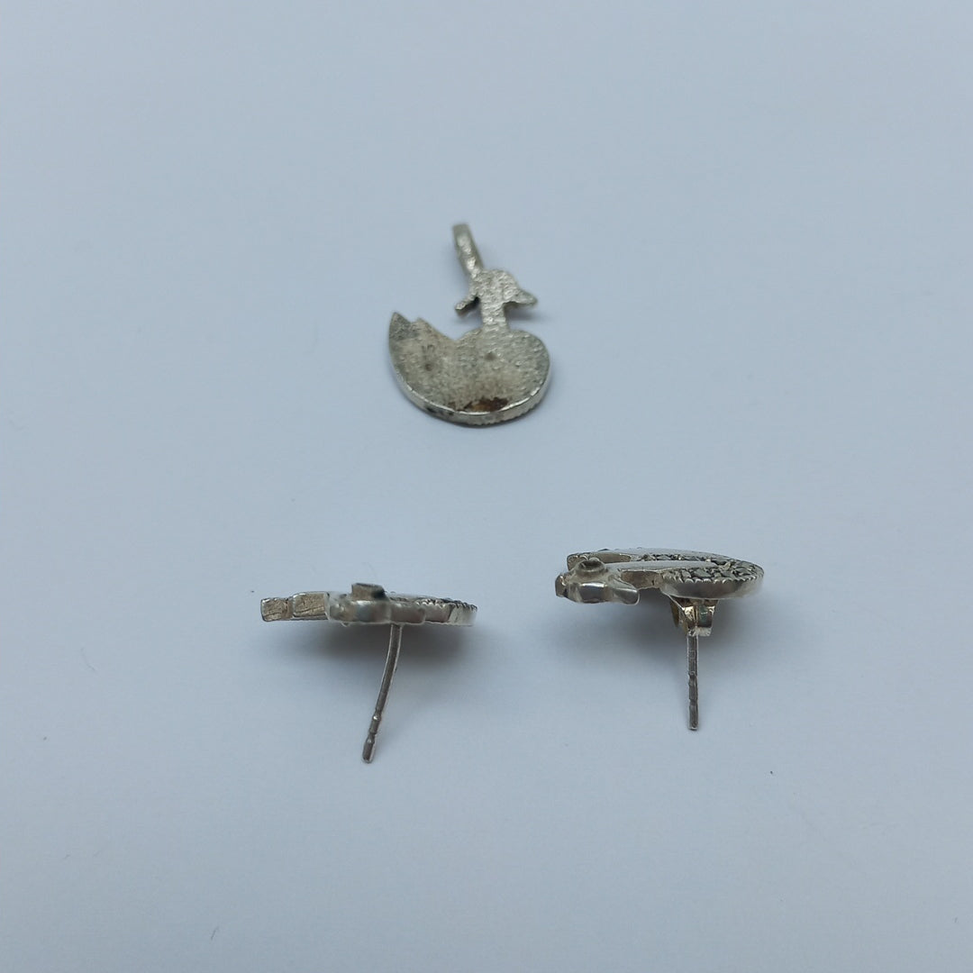 ARETES PAR,DIJE PLATA 7,10 GRMS (SEMINUEVO)