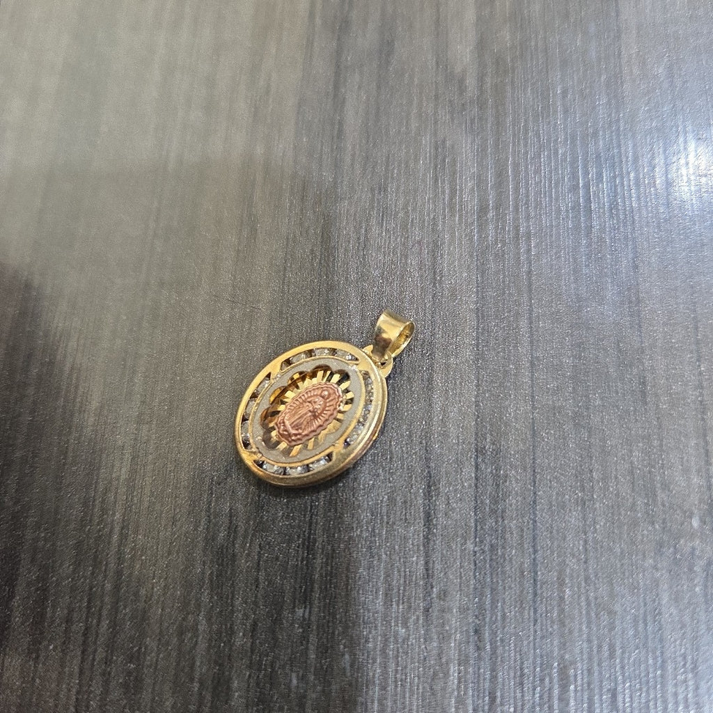 DIJE ORO 10 K 0.9 GRMS (SEMINUEVO)