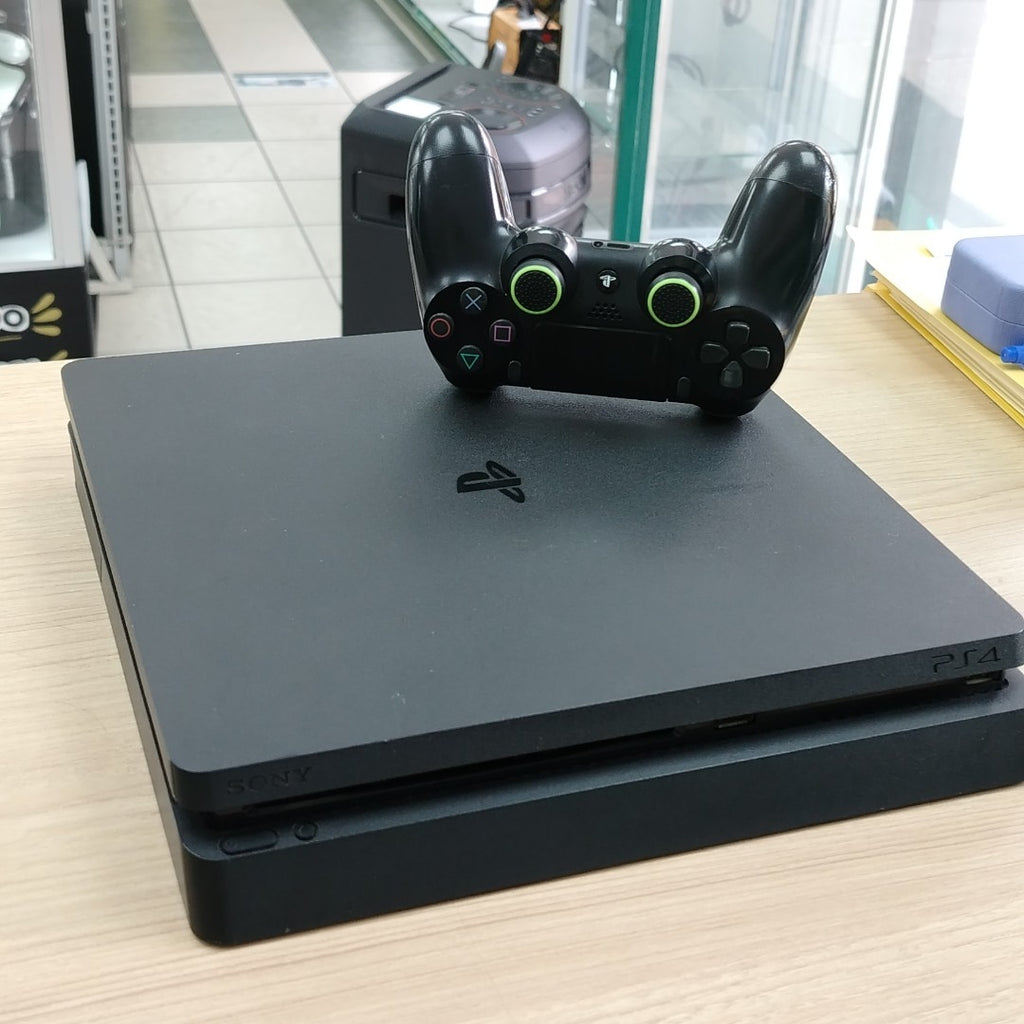 CONSOLA DE VIDEOJUEGO SONY PS4 SLIM 1 TB (SEMINUEVO)