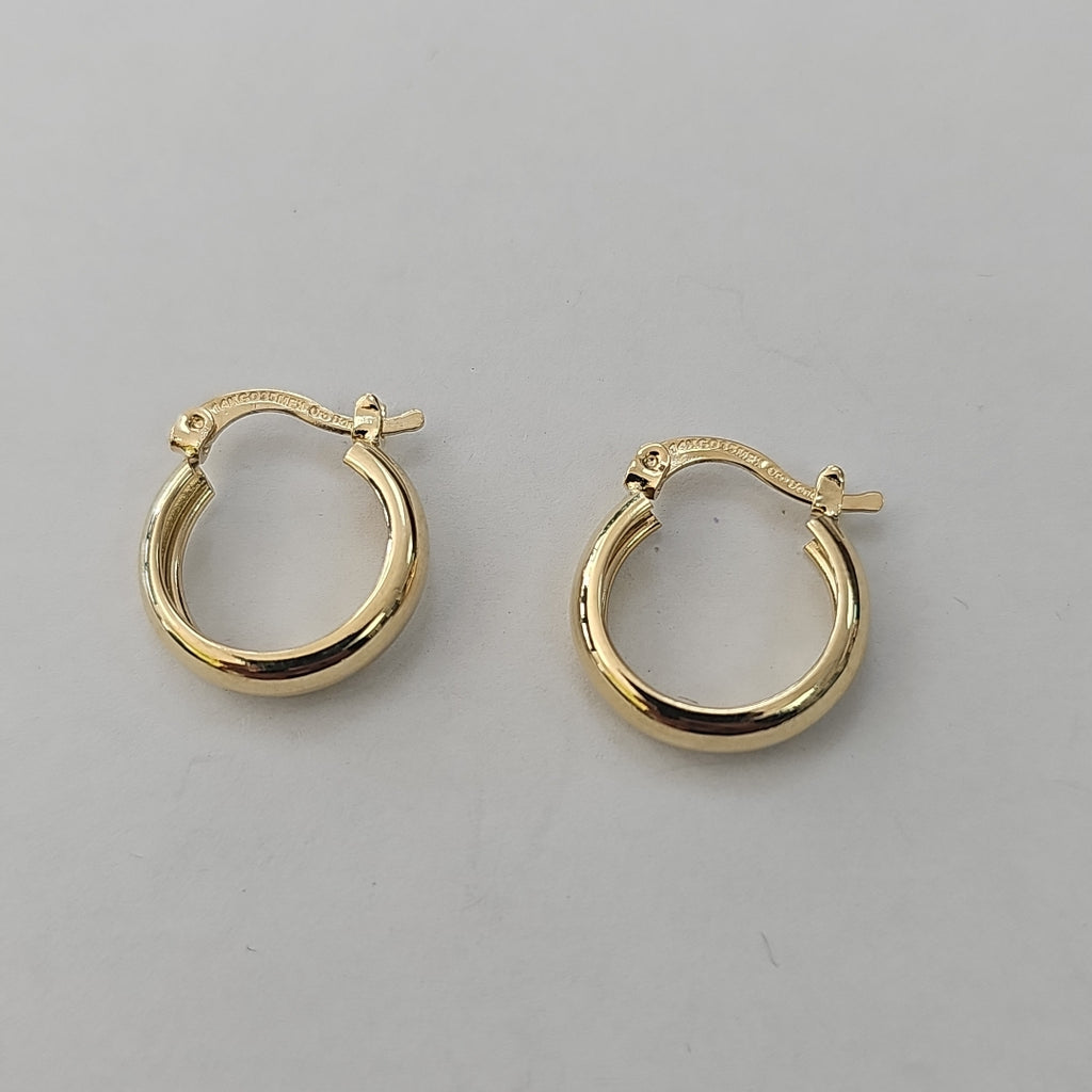 ARETES TEJIDO ARRACADAS LISAS 14K 2.2 GR (NUEVO)