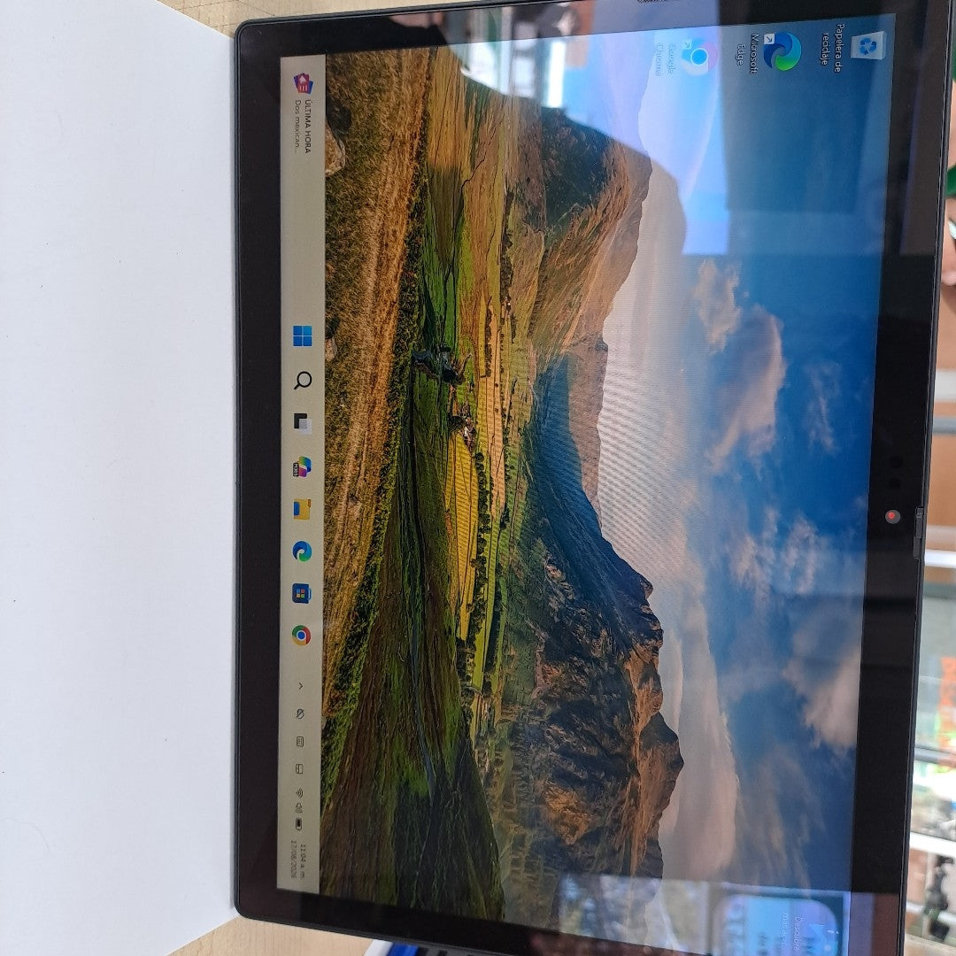 TABLETA LENOVO THINKPAD X12 DETACHABLE GEN 2 (2025) 256 GB SSD 32 GB RAM (SEMINUEVO)