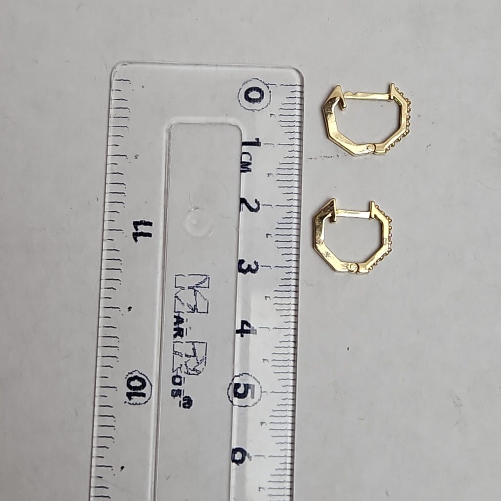 ARETES HUGGIES C CIRCONIAS 14K 1.7 GR (NUEVO)