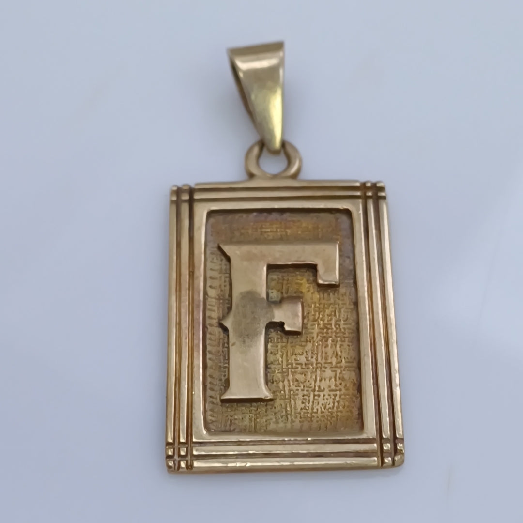 DIJE ORO 14 K 4 GRMS (SEMINUEVO)