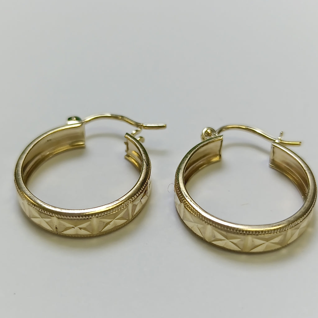 ARETES ARRACADAS LABRADAS 10K 2.2 GR (NUEVO)