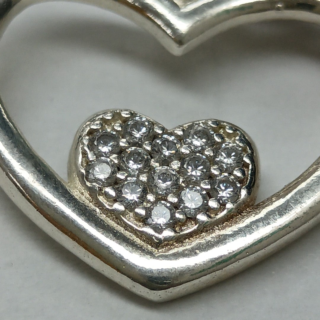 DIJE CORAZON C/CIRCONIAS PLATA .925 2.5 GR (NUEVO)
