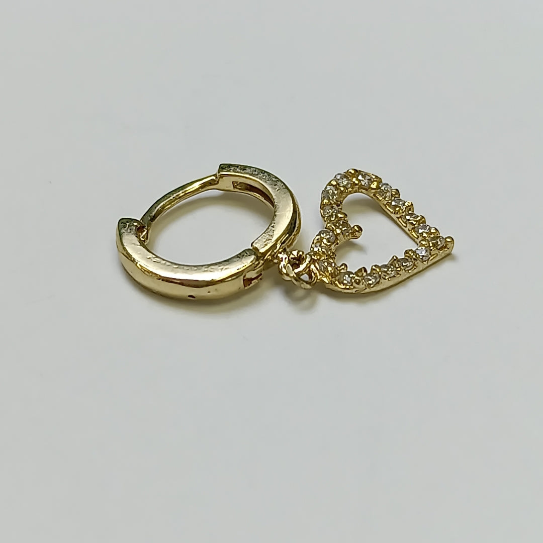 ARETES FIG CORAZON C CIRCONIAS 10K 1.8 GR (NUEVO)