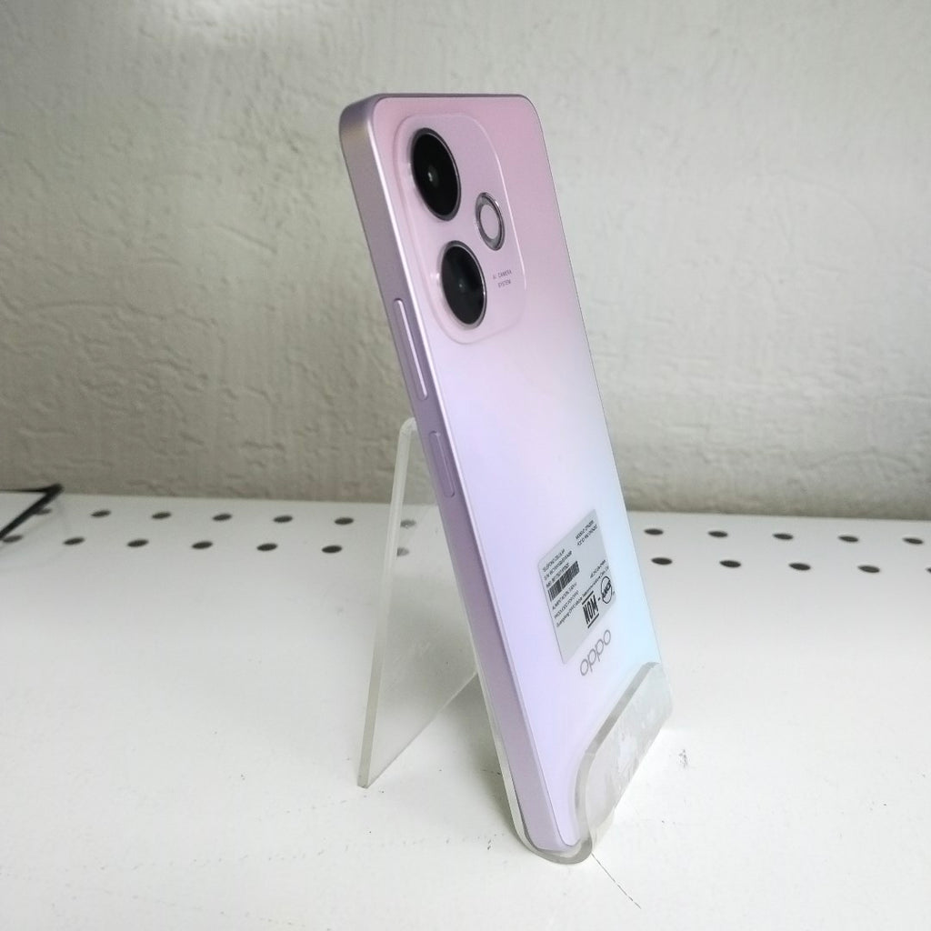 CELULAR OPPO A5 PRO 5G CPH2695 (2025) 256 GB 8 GB RAM (SEMINUEVO)