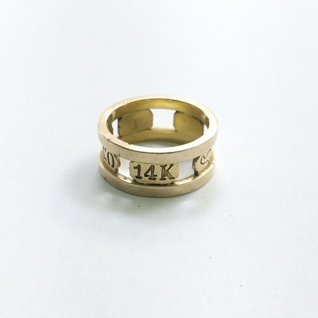 ANILLO ORO 10 K 9.5 GRMS (SEMINUEVO)