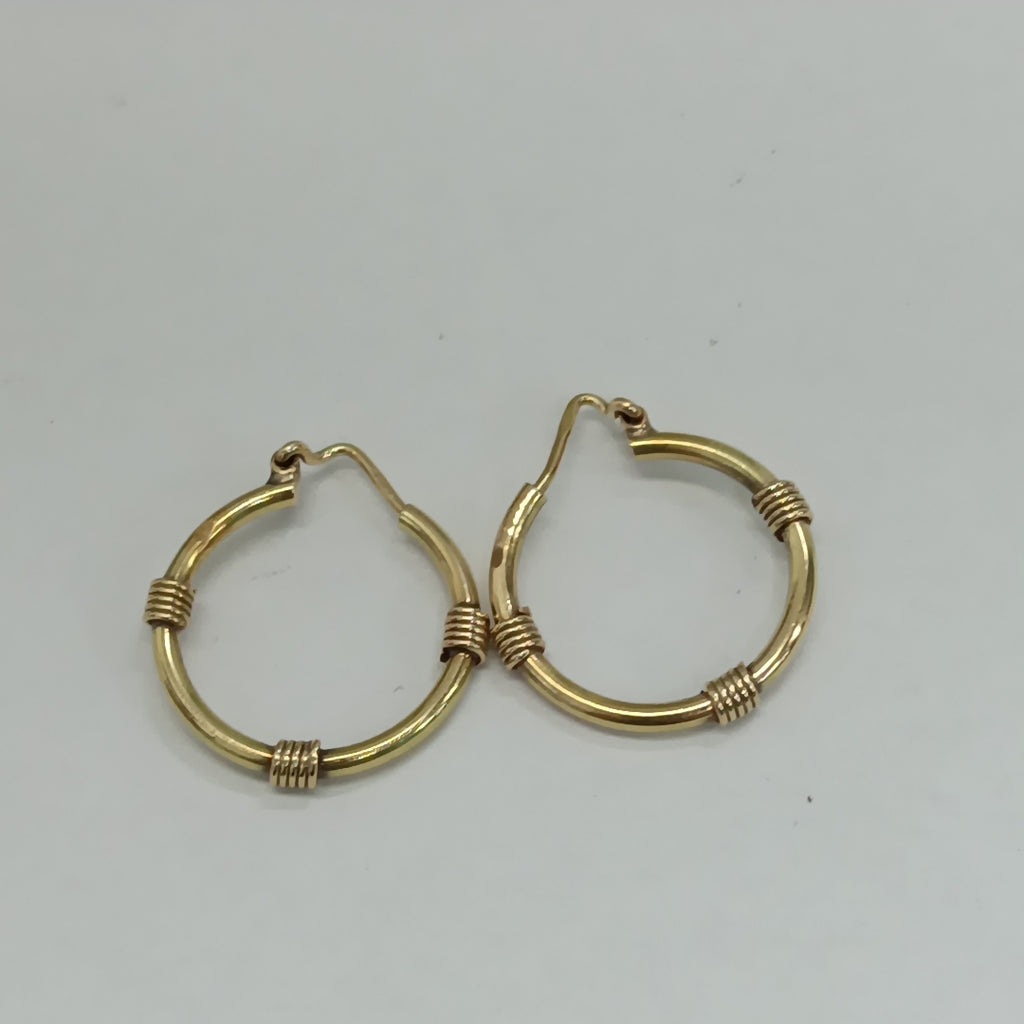 ARRACADAS PAR ORO 14 K 2.9 GRMS (SEMINUEVO)