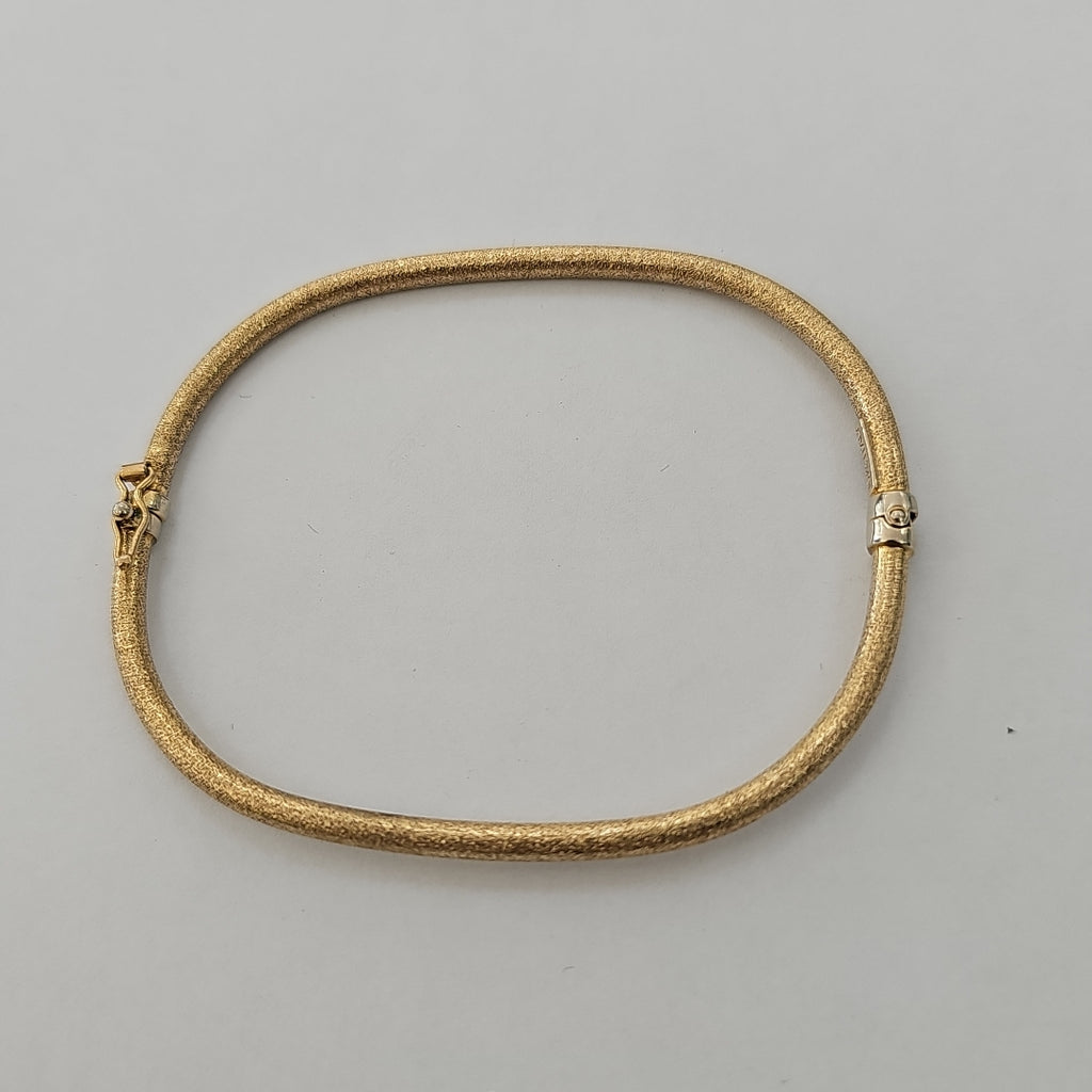 PULSERA RIGIDA ORO 10 K 4.2 GRMS (SEMINUEVO)