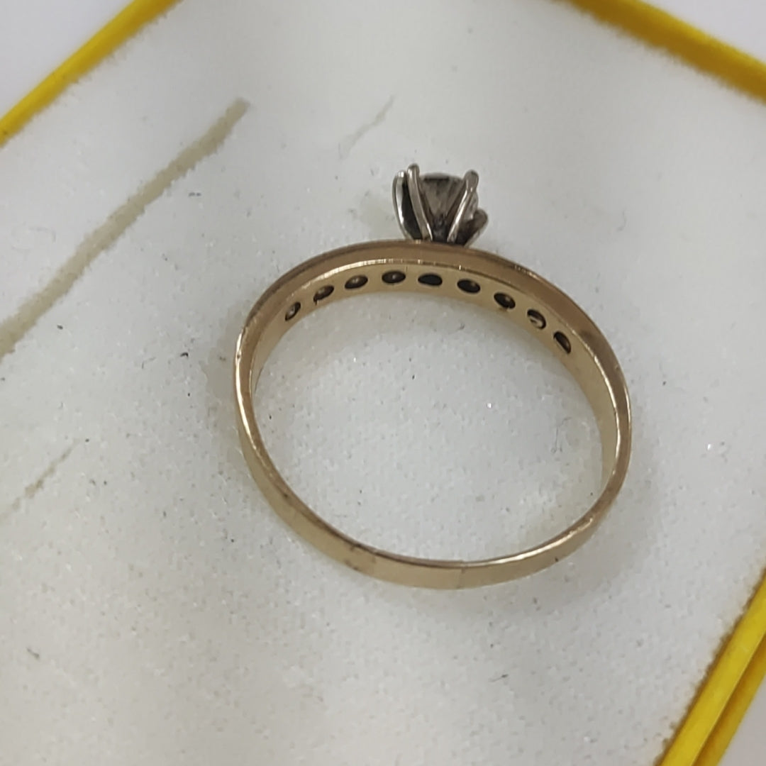 ANILLITO ORO 10 K 3.4 GRMS (SEMINUEVO)