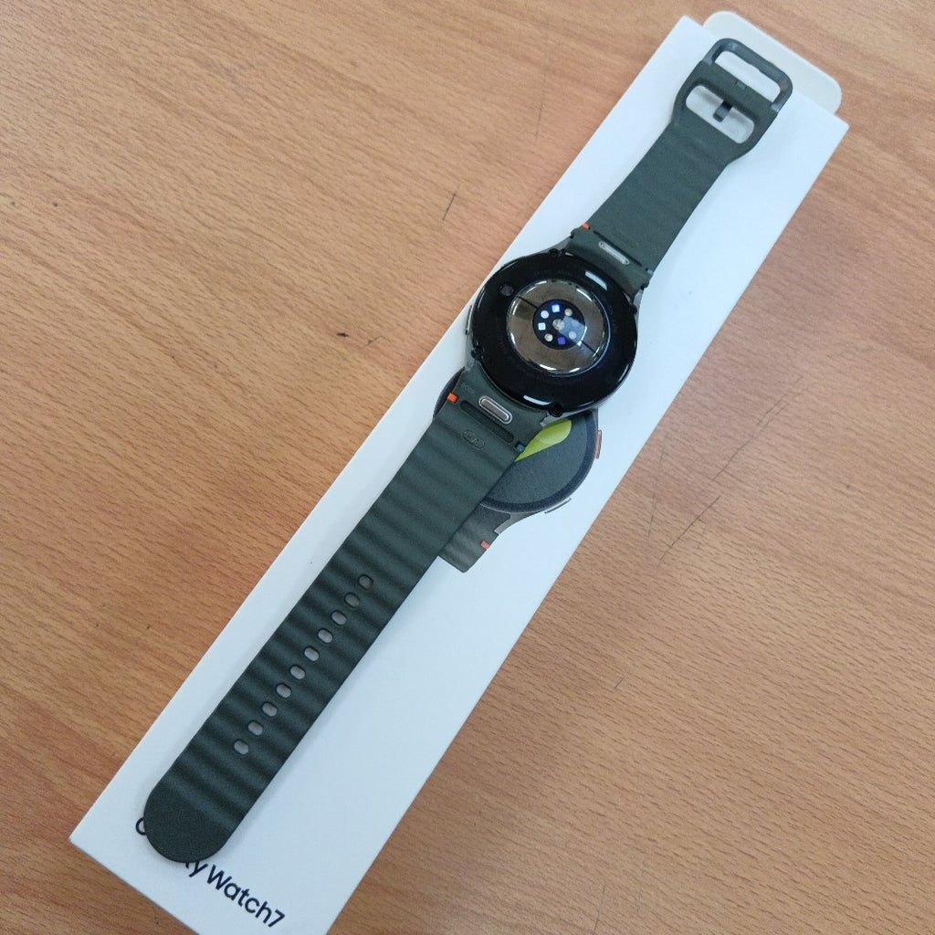 SMARTWATCH SAMSUNG GALAXY WATCH 7 SM-L310 44 MM GPS (SEMINUEVO)