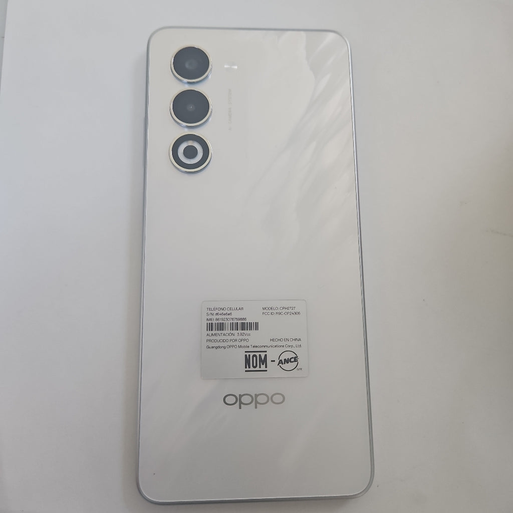 CELULAR OPPO A5 CPH2727 (2025) 256 GB 4 GB RAM (SEMINUEVO)