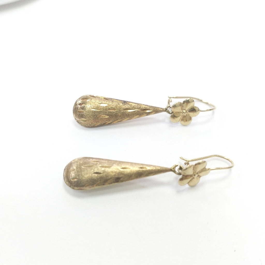 ARETES PAR ORO 8 K 1.8 GRMS (SEMINUEVO)