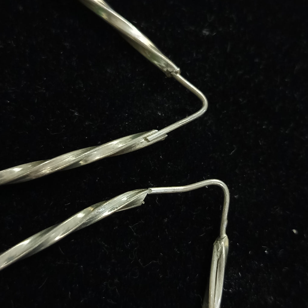 ARRACADAS PAR PLATA 4.6 GRMS (SEMINUEVO)