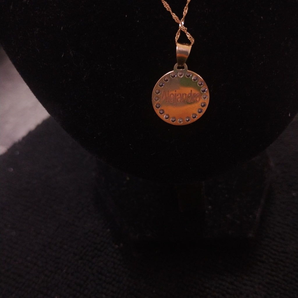 CADENA, MEDALLA RELIGIOSA ORO 10 K 1.9 GRMS (SEMINUEVO)