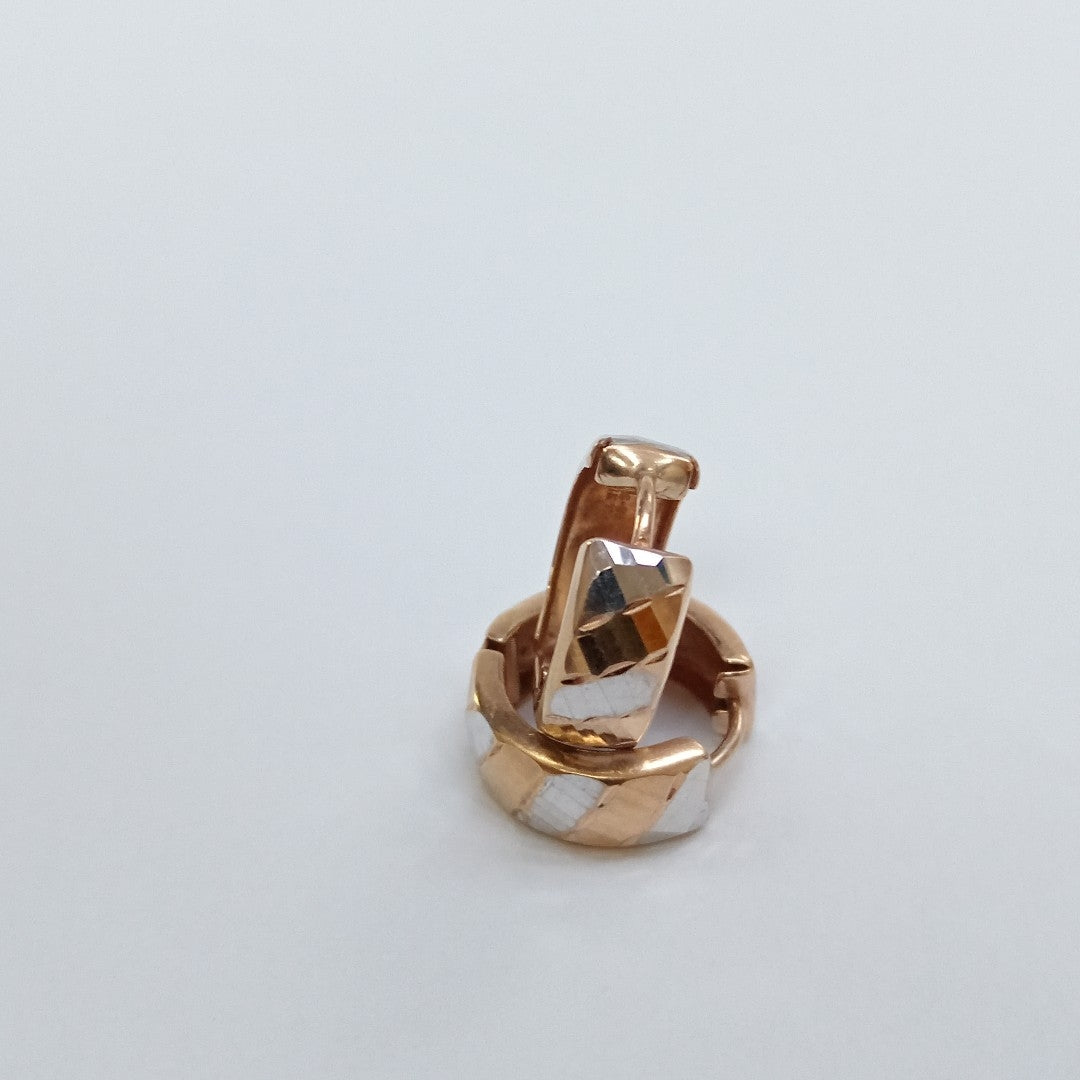 ARRACADAS PAR ORO 14 K 1.9 GRMS (SEMINUEVO)
