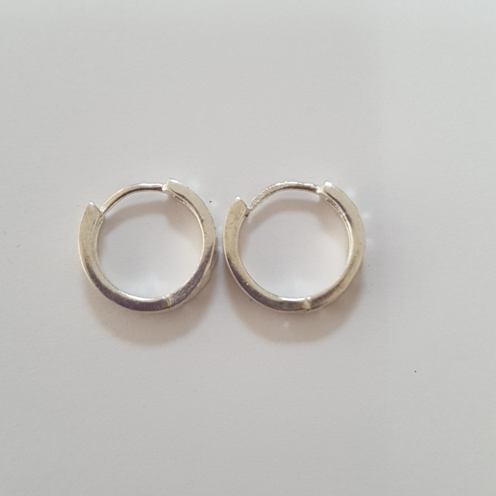 ARRACADAS LABRADAS PLATA .925 3.3 GR (NUEVO)
