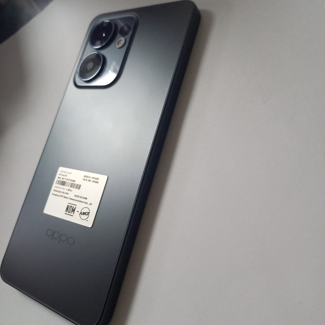 CELULAR OPPO RENO 13F 5G CPH2699 (2025) 256 GB 12 GB RAM (SEMINUEVO)