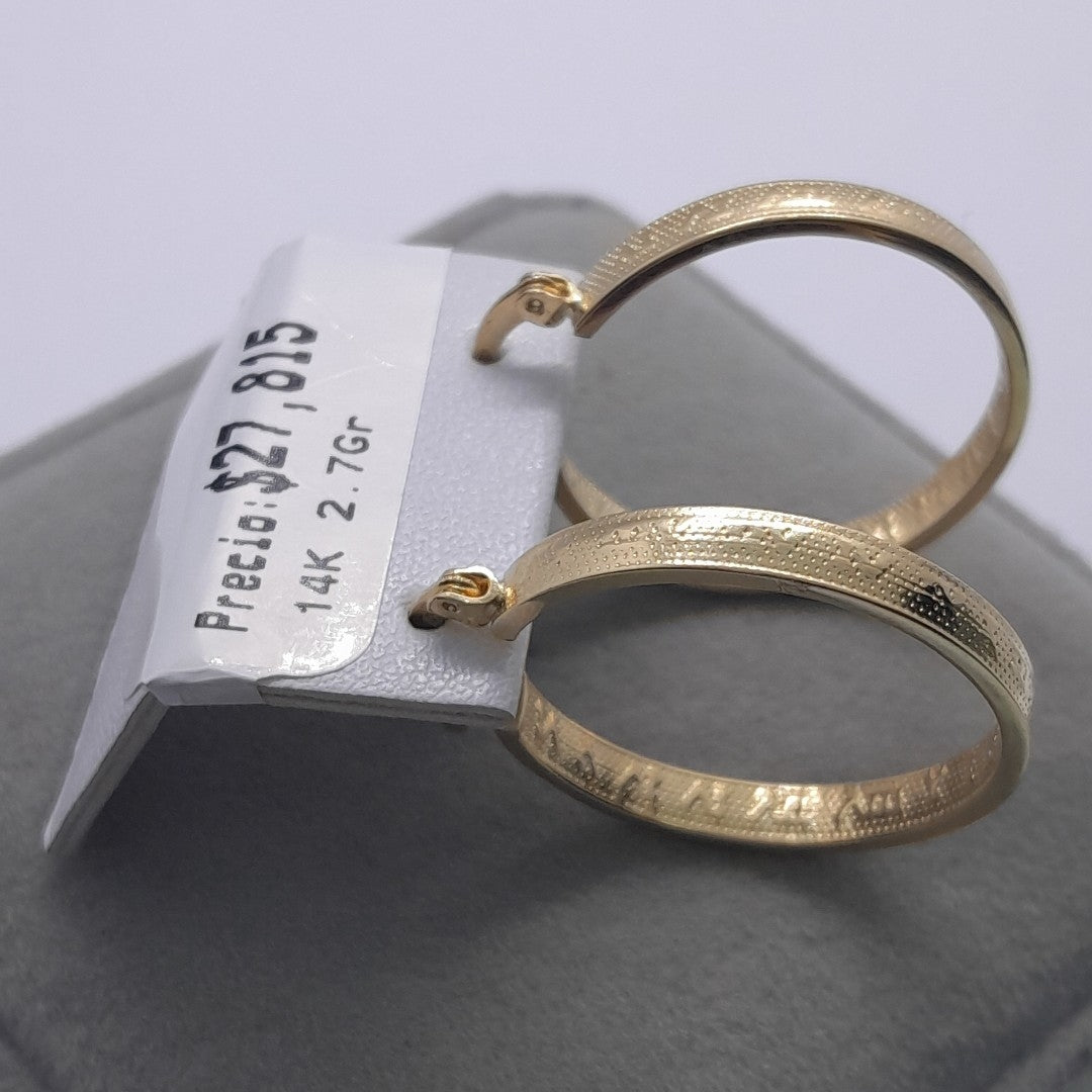 ARETES ARRACADAS TROQUELADA 14K 2.7 GR (NUEVO)