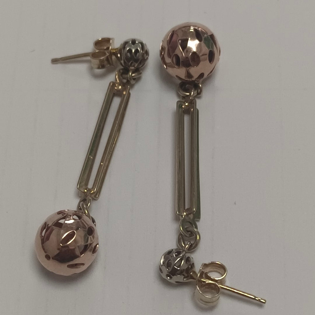 ARETES PAR ORO 14 K 3.7 GRMS (SEMINUEVO)