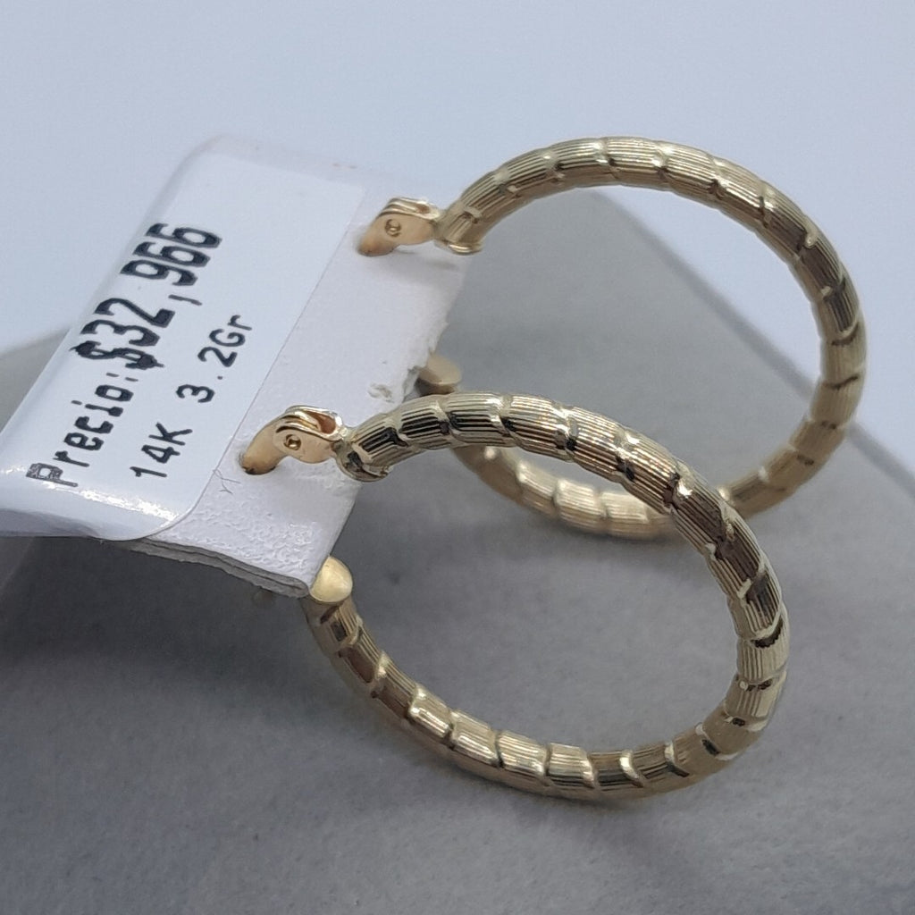 ARETES ARRACADAS LABRADAS 14K 3.2 GR (NUEVO)