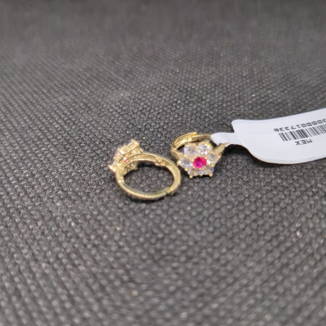 ARETES HUGGIES CON CIRCONIAS Y PIEDRA DE COLOR 14K 1.8 GR (NUEVO)