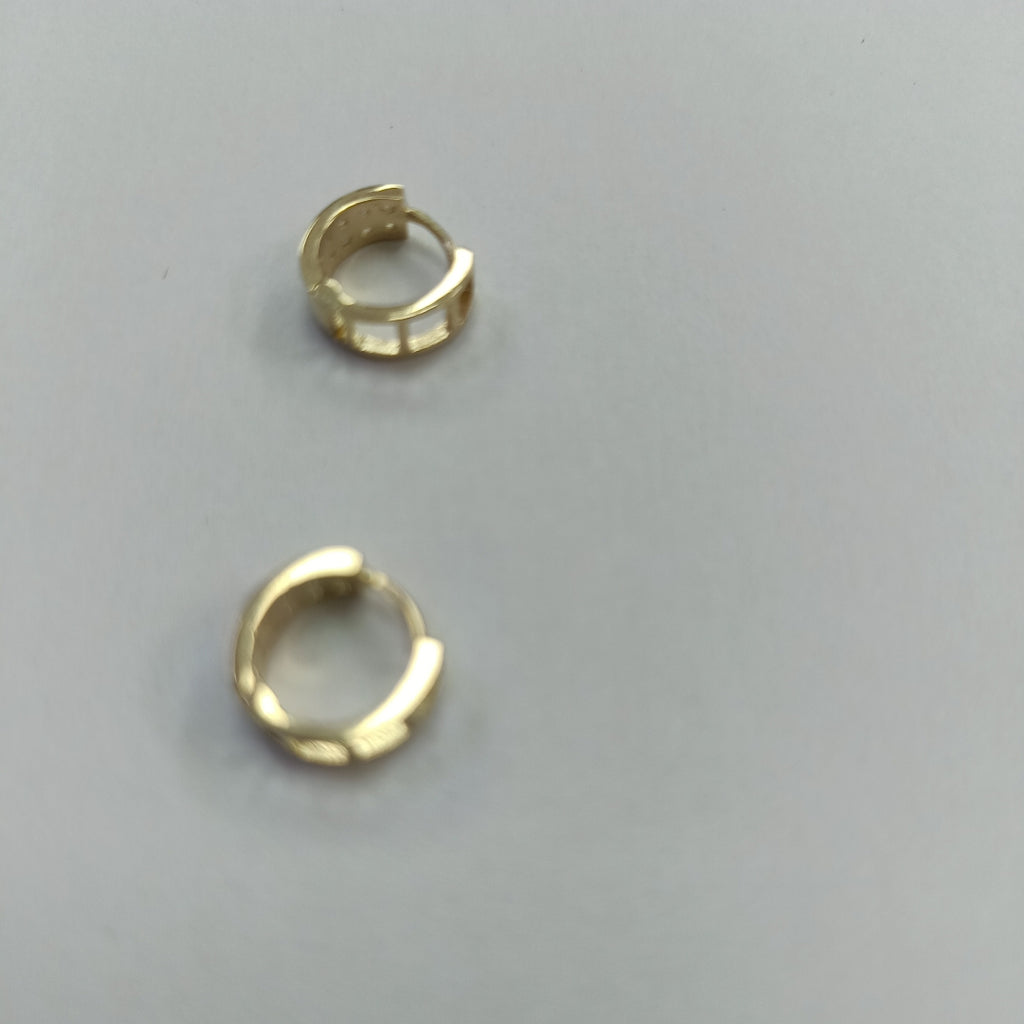 ARETES HUGGIES C CIRCONIAS 14K 1.7 GR (NUEVO)