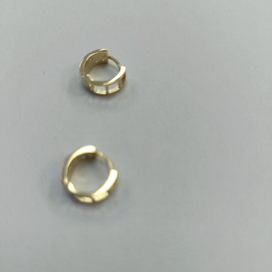 ARETES HUGGIES C CIRCONIAS 14K 1.7 GR (NUEVO)