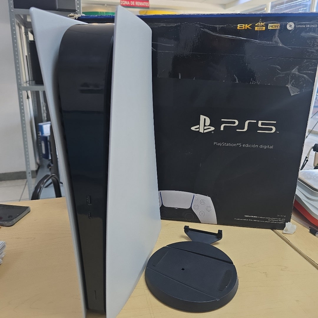 CONSOLA DE VIDEOJUEGO SONY PS5 DIGITAL 825 SSD (SEMINUEVO)