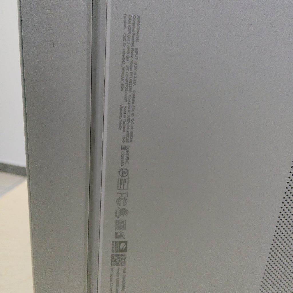 LAPTOP HP 14-EP1000LA (2024) 512 GB SSD 16 GB RAM (SEMINUEVO)