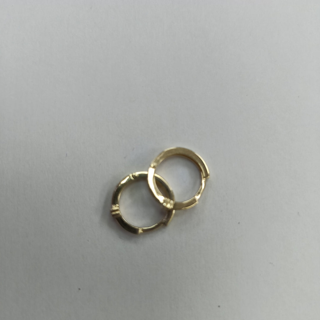 ARETES HUGGIES C CIRCONIA 14K 2 GR (NUEVO)