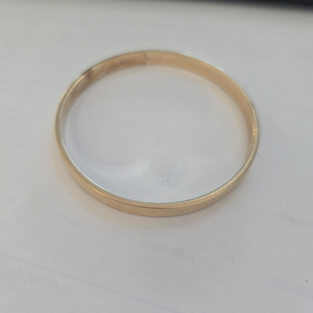 PULSERA RIGIDA ORO 10 K 7.7 GRMS (SEMINUEVO)