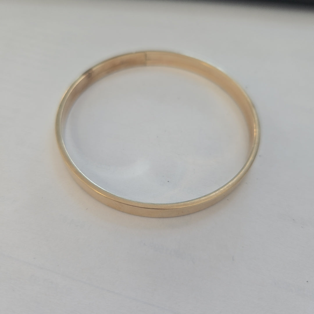 PULSERA RIGIDA ORO 10 K 7.7 GRMS (SEMINUEVO)