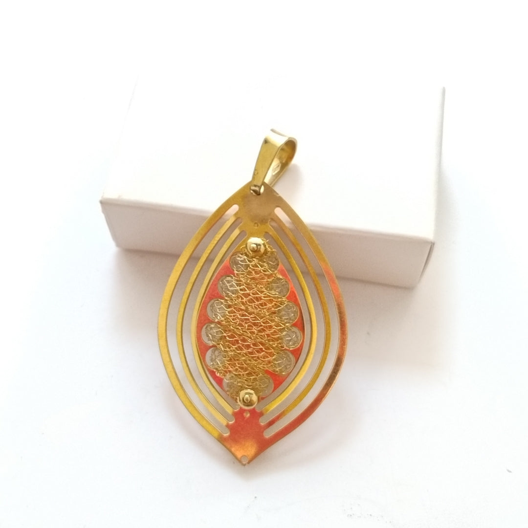 DIJE ORO 18 K 5.8 GRMS (SEMINUEVO)