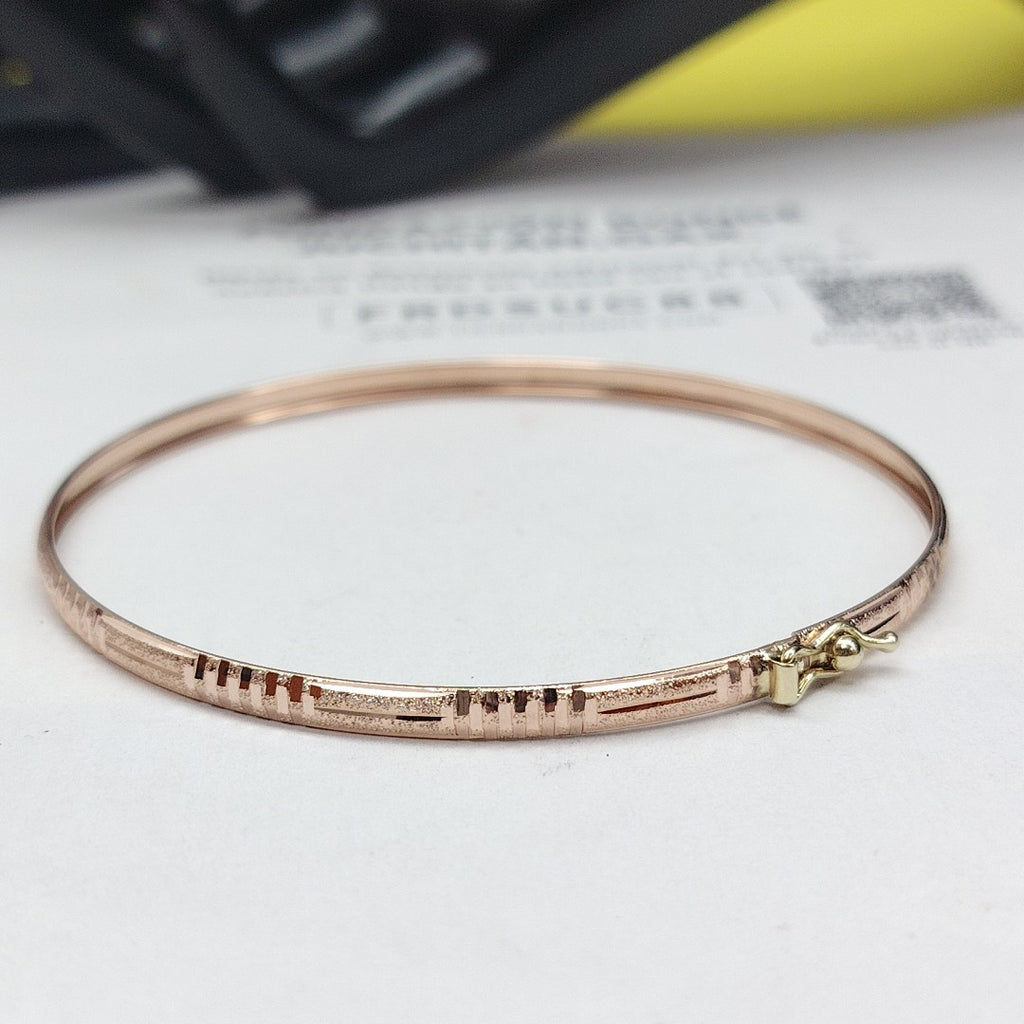 PULSERA RIGIDA ORO 14 K 3.9 GRMS (SEMINUEVO)