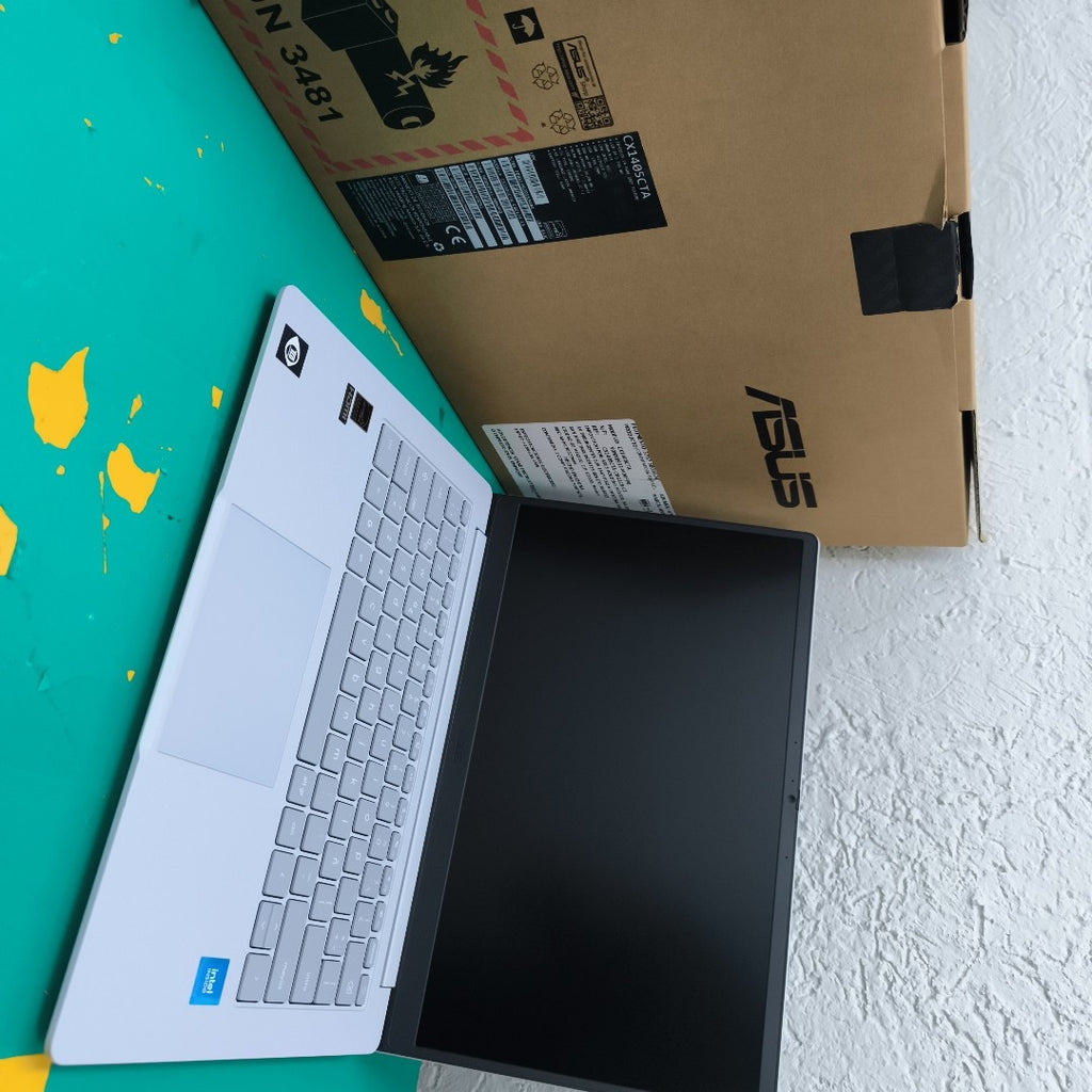 LAPTOP ASUS CROMEBOOK CX1405CTA C8G128-C1 (2025) 128 GB 8 GB RAM (SEMINUEVO)