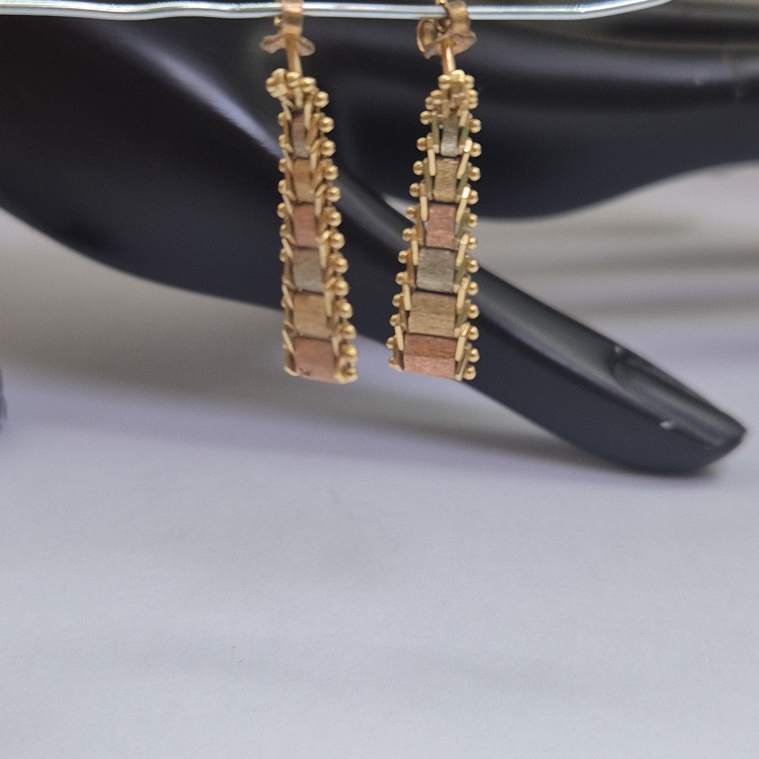 ARETES PAR ORO COMBINADO 14 K 2.3 GRMS (SEMINUEVO)